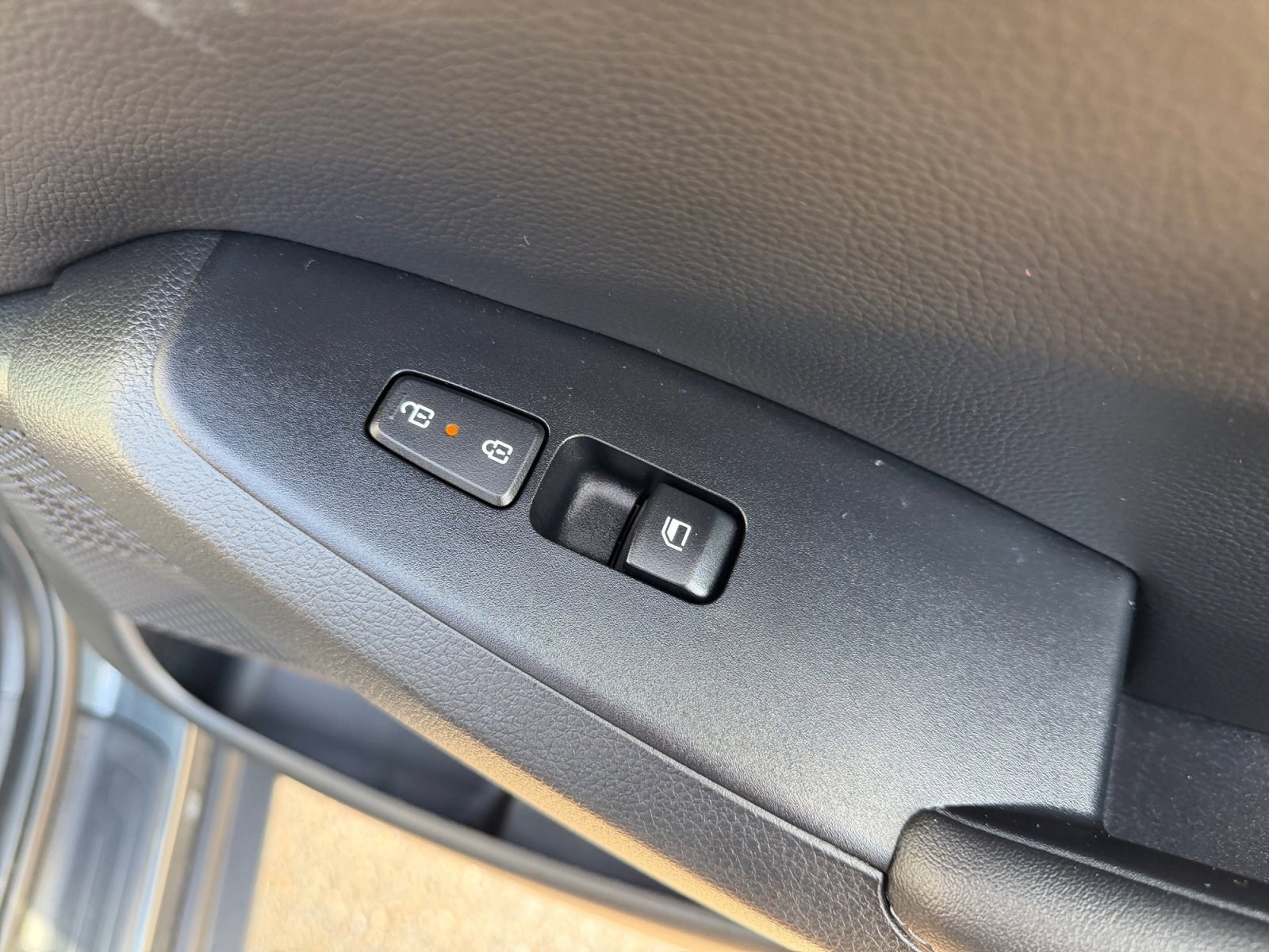 Certified Used 2024 Gravity Gray Kia X-Line image 33