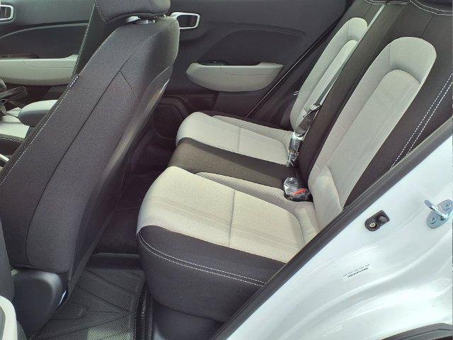New 2026 White Hyundai SEL image 11