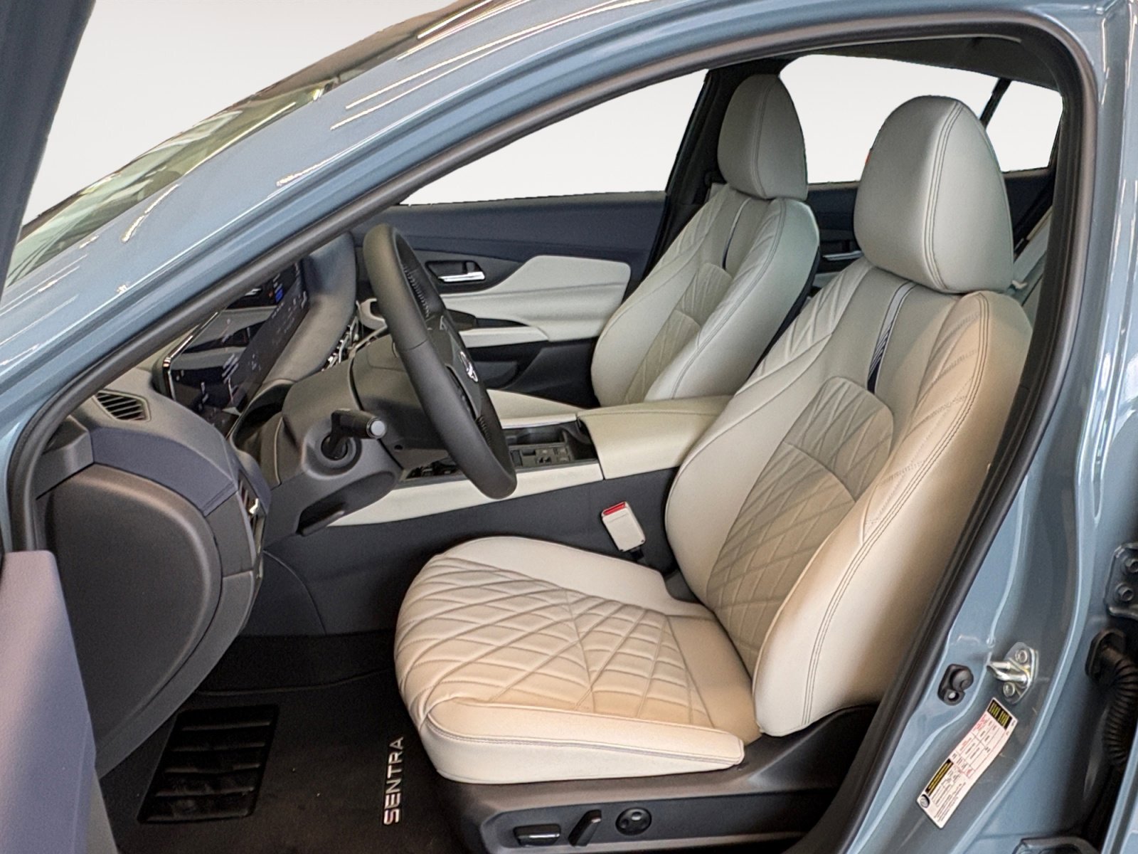 New 2026 Atlantic Gray Metallic Nissan SL image 24