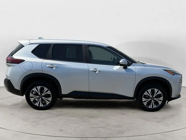 Used 2023 Silver Nissan SV image 6