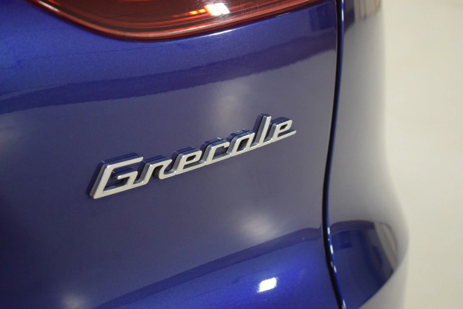 Certified Used 2023 Blue Maserati  image 12