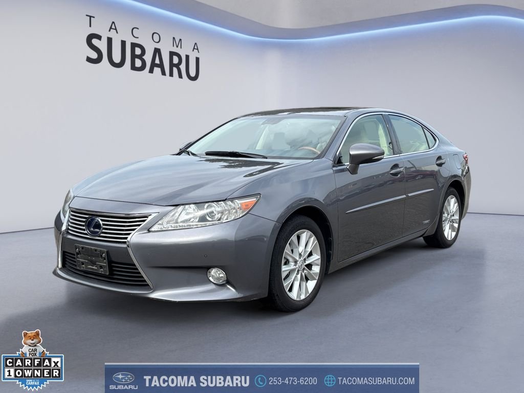 Used 2013 Gray Lexus 300h image 1
