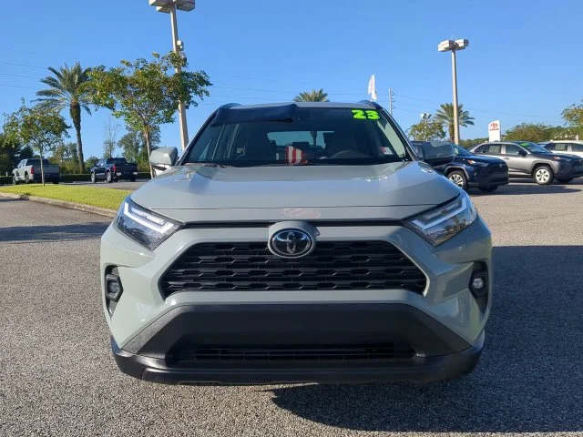 Certified Used 2023  Toyota XLE Premium image 9