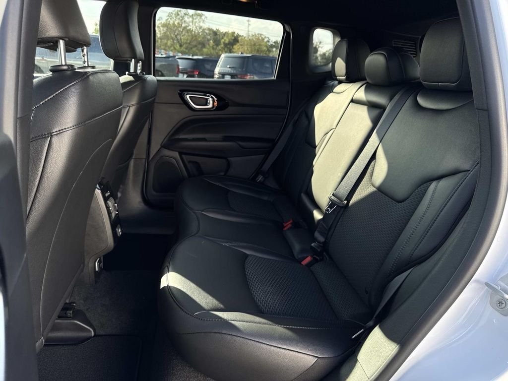 2026 Jeep Compass Altitude - Photo 28