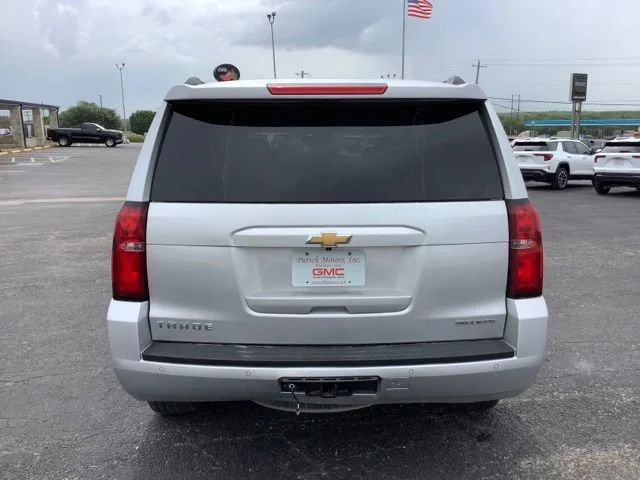 Used 2019 SILVER ICE METALLIC Chevrolet LT image 6