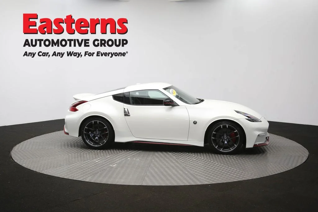 Used 2020 White Nissan Nismo image 46