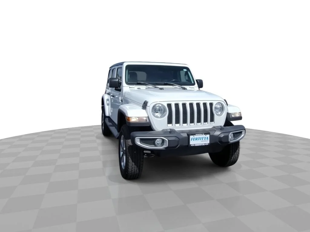 Used 2021 White Jeep Sahara 4x4 image 2