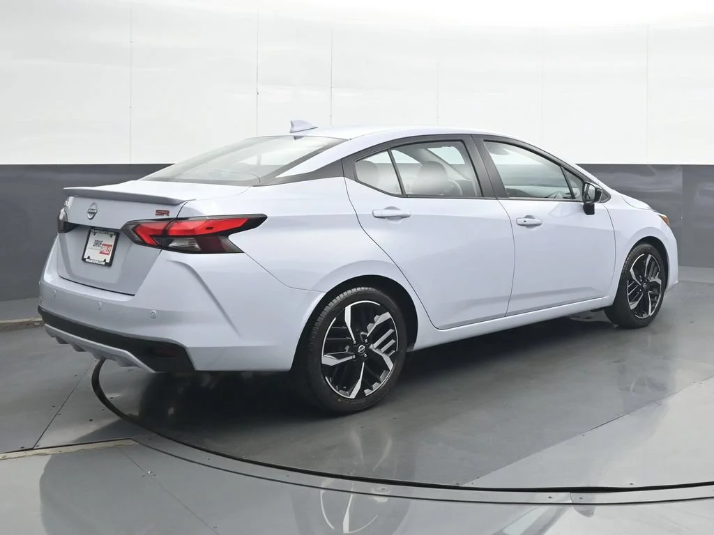 Used 2024 Gray Nissan 1.6 SR image 6