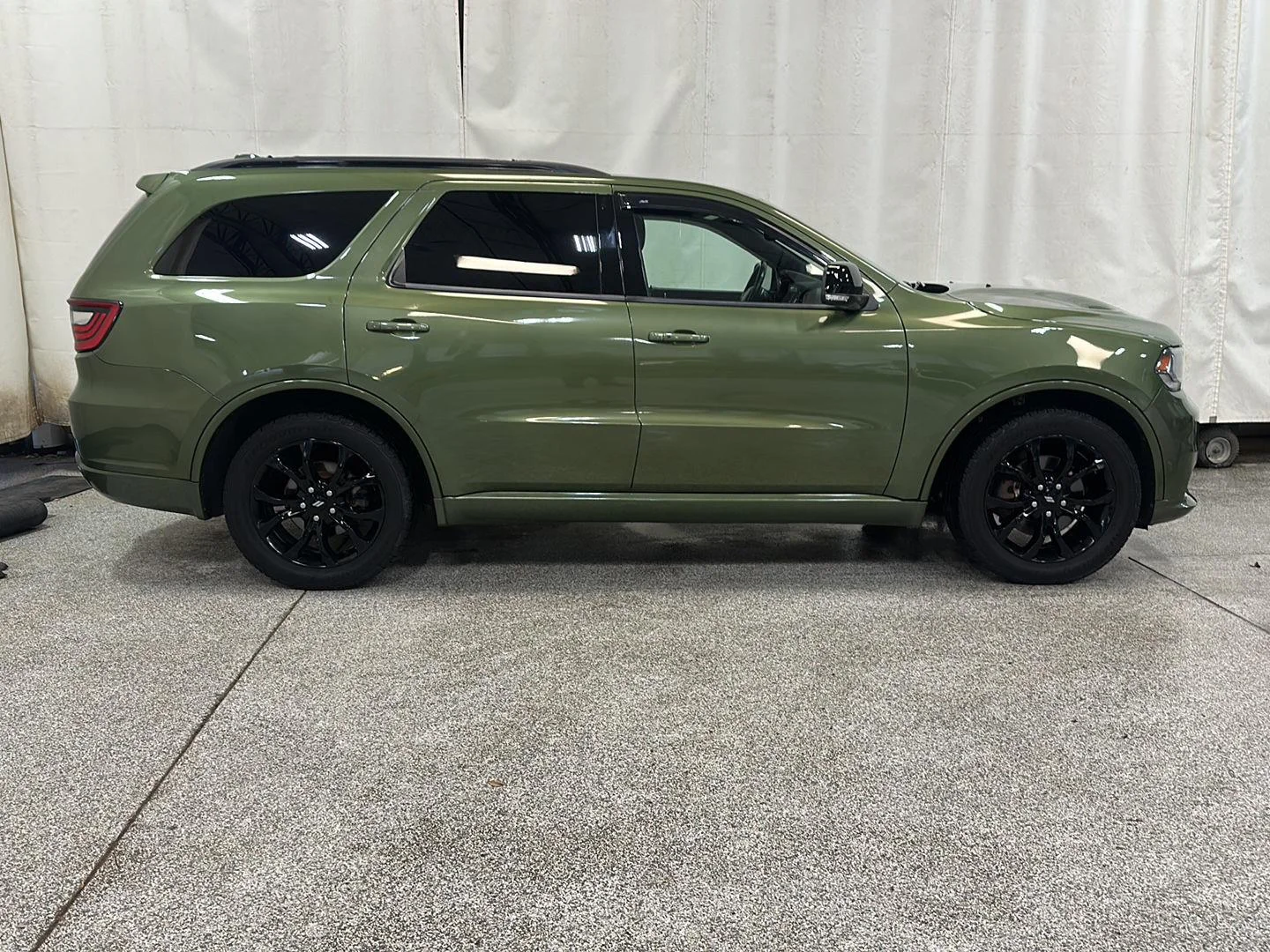 Used 2019 F8 Green Clearcoat Dodge R/T image 6