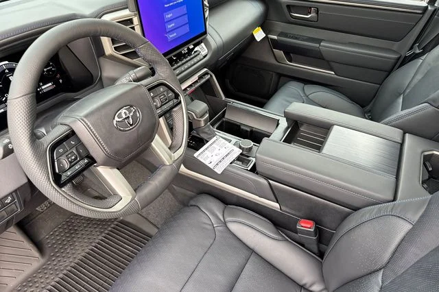 2026 Toyota Tundra Platinum - Photo 10