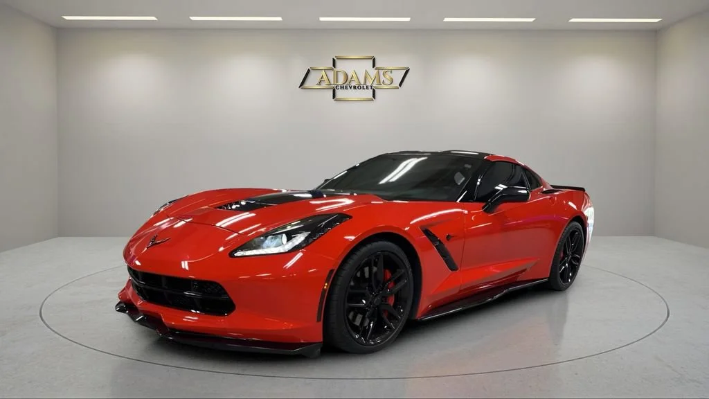 2016 Chevrolet Corvette Stingray Coupe 2LT w/Z51's photo
