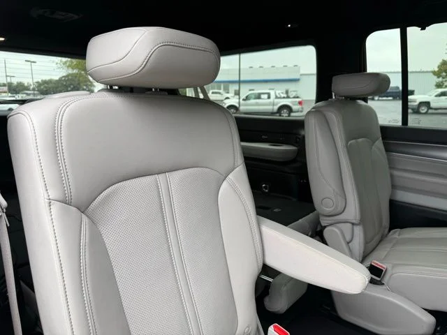 Used 2025 White Jeep Series III image 14