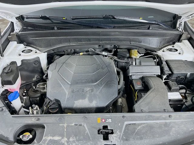 Used 2023 White Kia EX X-Line image 30
