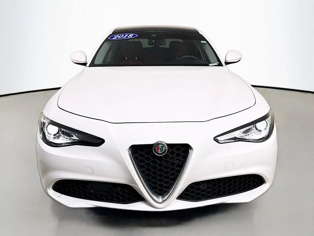 Used 2018 Alfa White Alfa Romeo Ti image 9