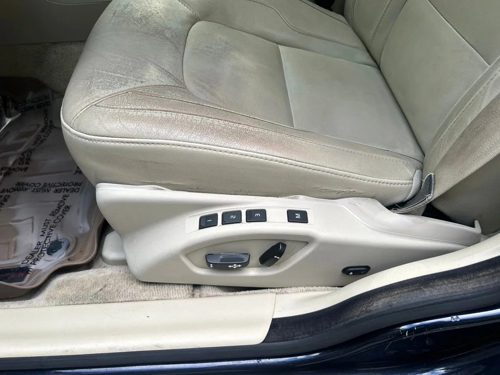 Used 2015 Blue Volvo T6 Platinum image 16