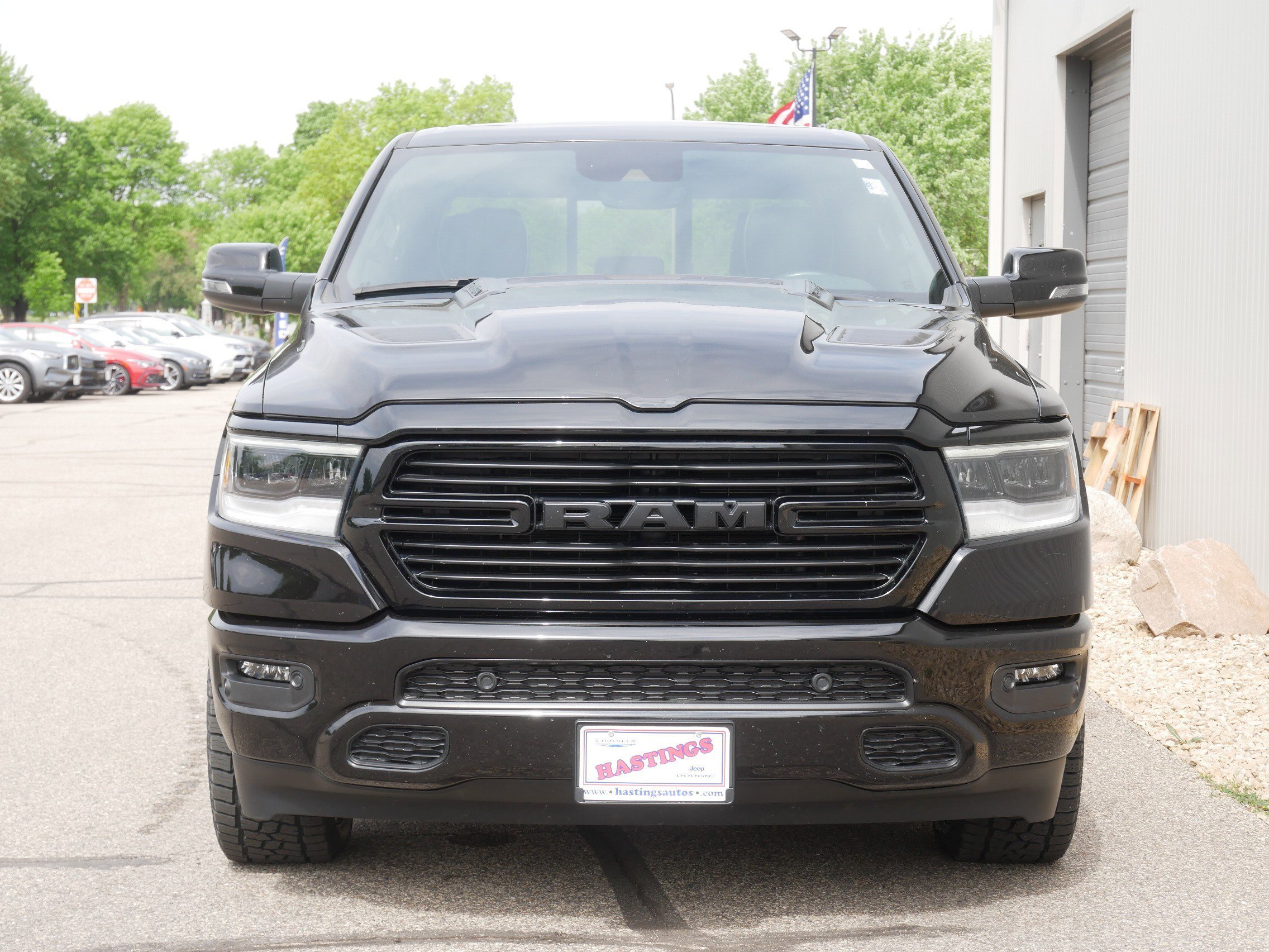 Used 2023 Diamond Black Crystal Pearlcoat Ram Laramie image 8