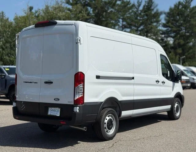 New 2026 Oxford White Ford Cargo Van image 5