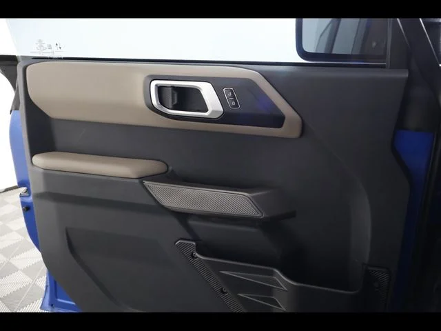 Used 2023 Blue Ford Wildtrak image 29