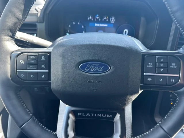 New 2026 Star White Metallic Tri-Coat Ford Platinum® image 21