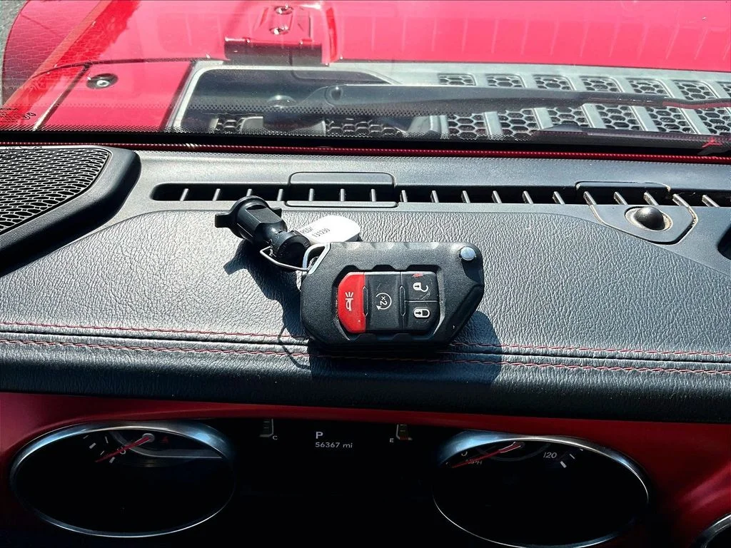 Used 2020 Red Jeep Rubicon image 12