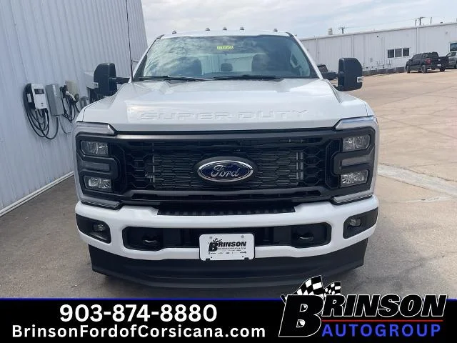 New 2026 Oxford White Ford F-250® XL image 19