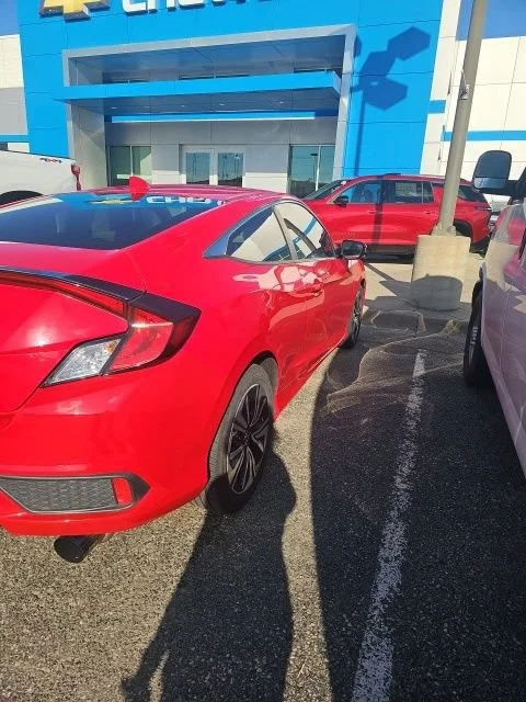 Used 2018 Red Honda EX-T image 6