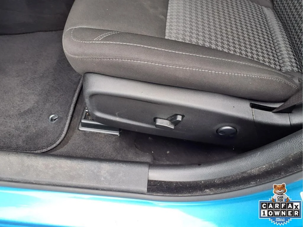 Used 2023 Blue Dodge SXT image 28