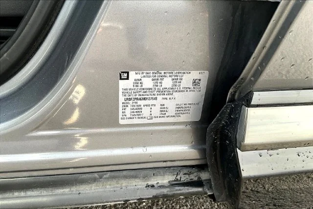 Used 2021 Gray Buick Essence image 19