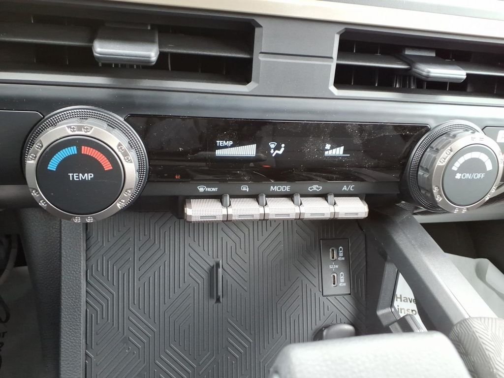 2026 Toyota Tacoma SR - Photo 10