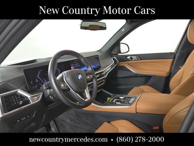 Used 2024 Black BMW xDrive40i image 15