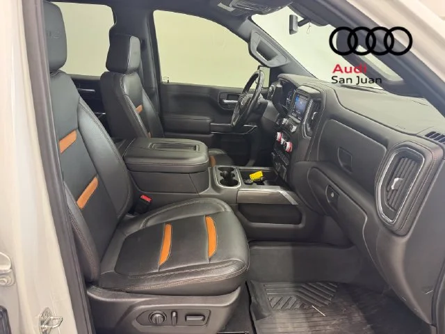 Used 2021 White GMC AT4 image 25