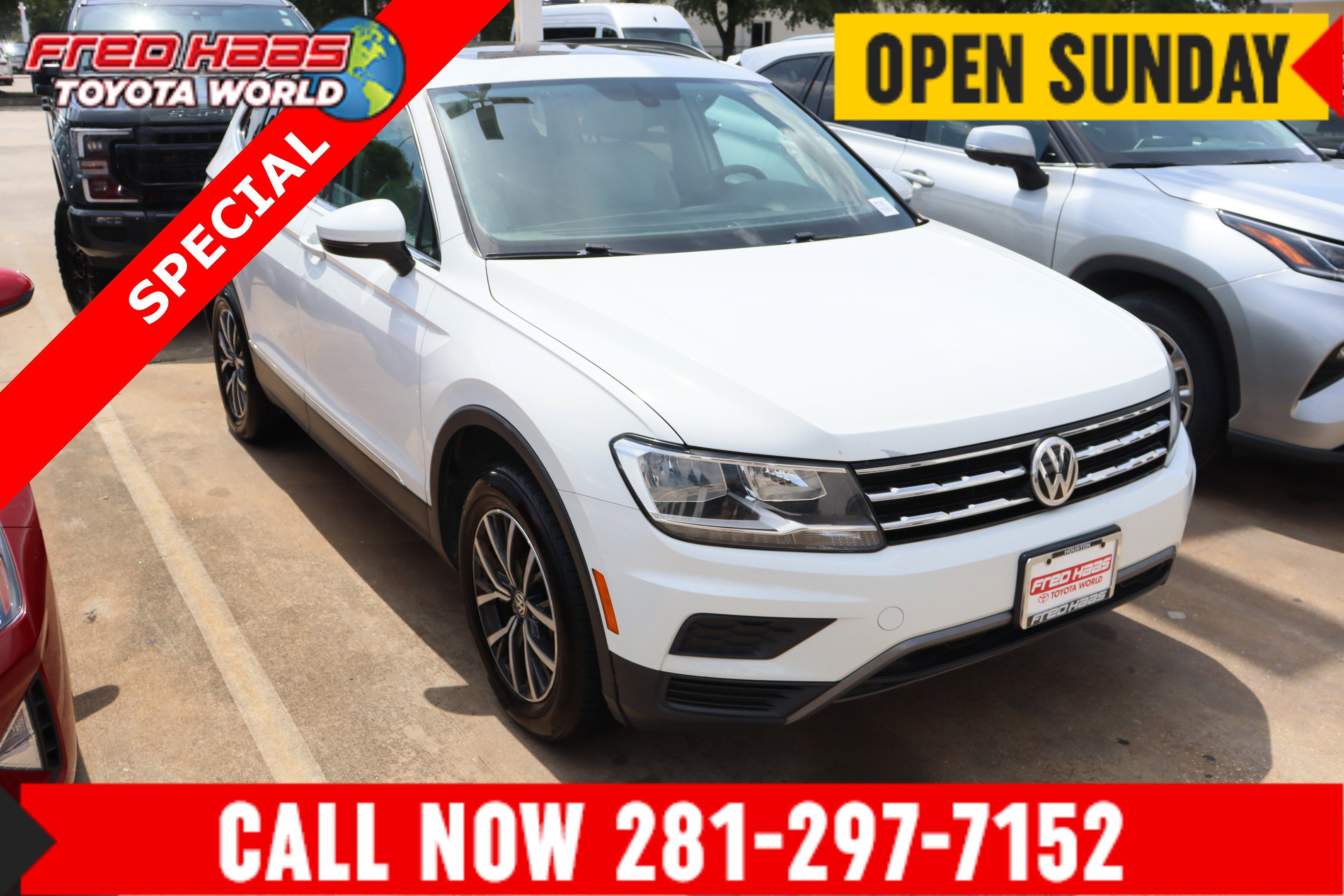 2020 Volkswagen Tiguan 2.0T SEL 4Motion's photo