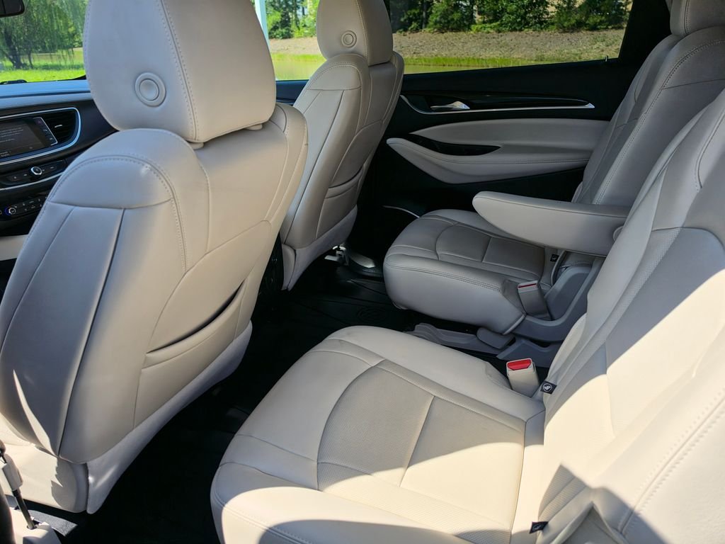 Used 2023 Green Buick Essence image 19