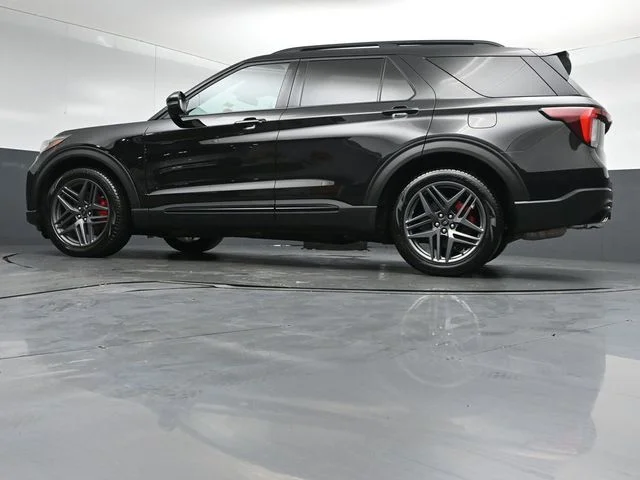 Certified Used 2025 Agate Black Metallic Ford ST image 43