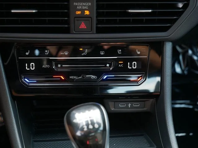 New 2026 Blue Volkswagen 2.0T Autobahn image 13