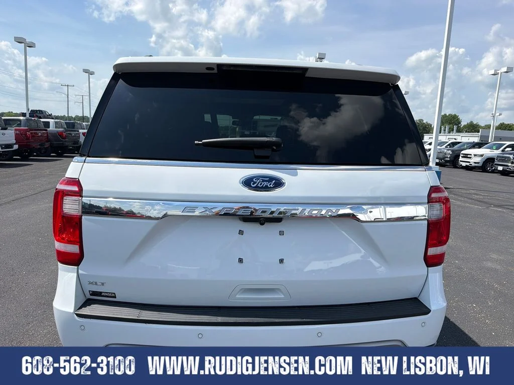 Used 2021 White Ford XLT image 4