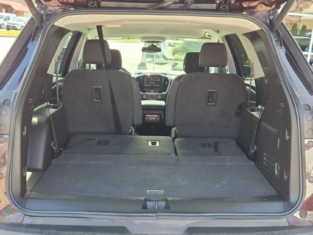 Used 2021 Red Chevrolet LT image 6