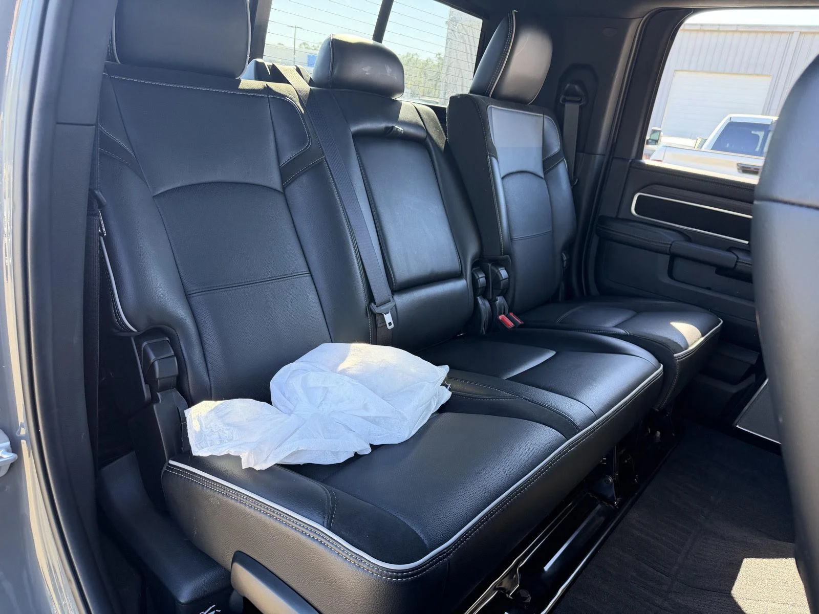 Used 2026 Ceramic Gray Clearcoat Ram Laramie image 21