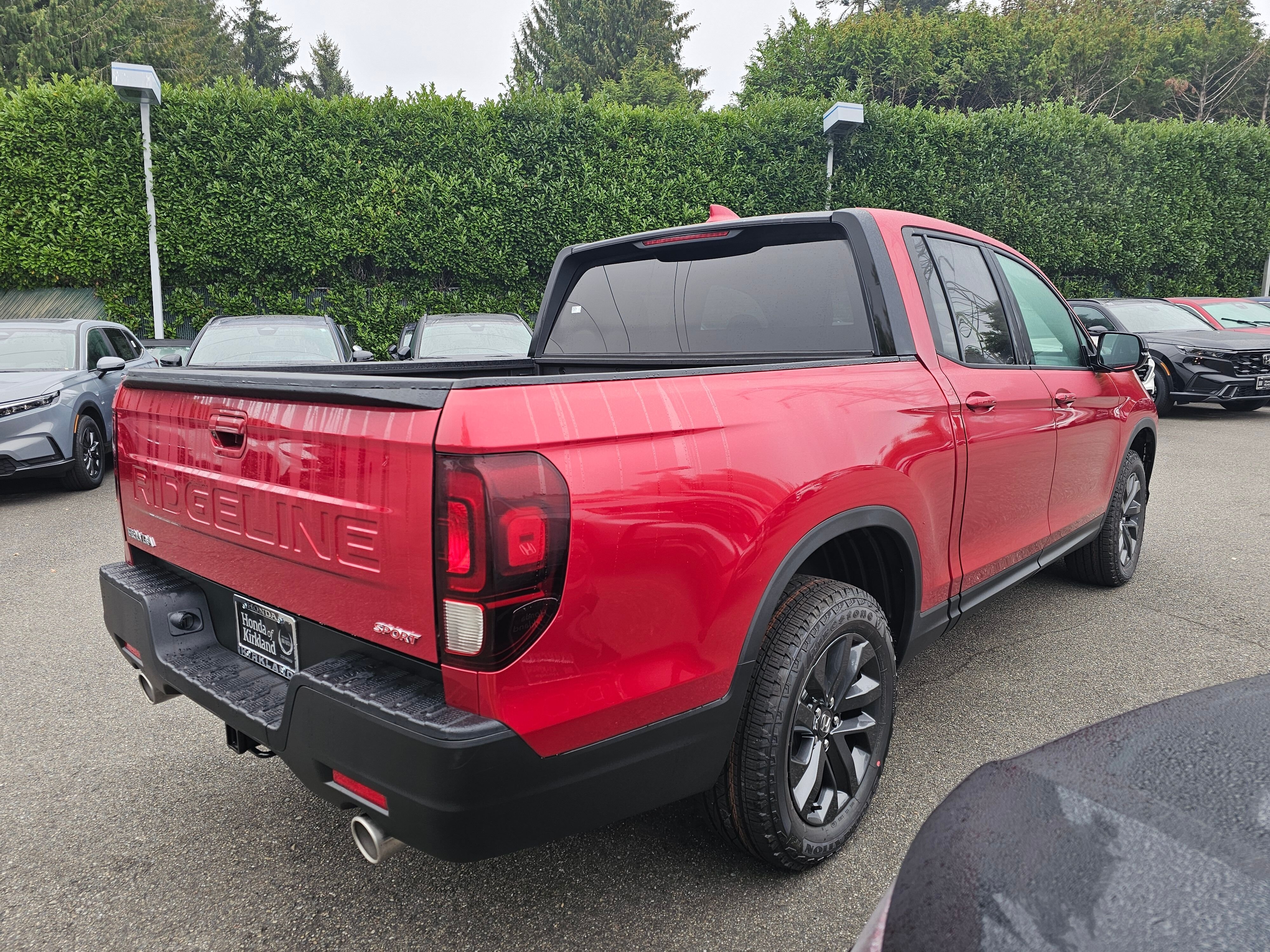 2025 Honda Ridgeline Sport - Photo 8