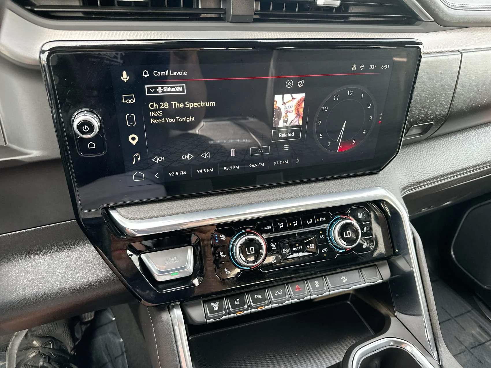 Used 2025 White GMC Denali image 16