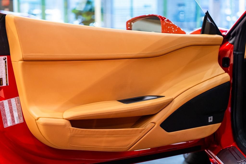 Used 2010 Rosso Corsa Ferrari Base image 24