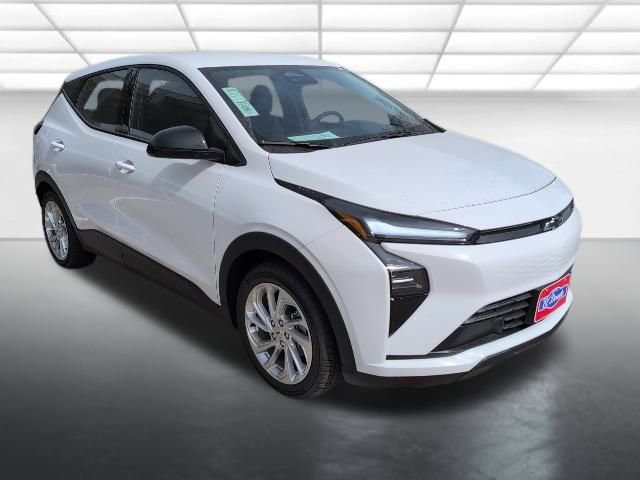 2027 Chevrolet Bolt EV LT Auto's photo