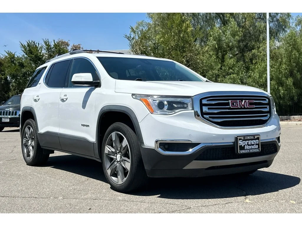 Used 2017 Summit White GMC SLT image 8