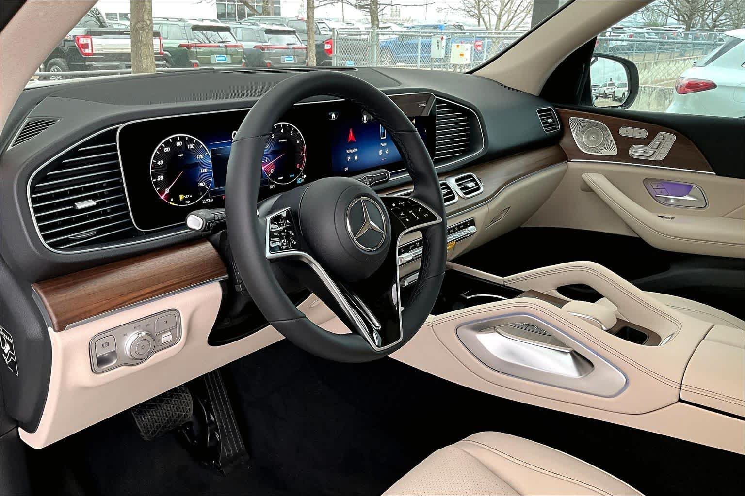 New 2026 Polar White Mercedes-Benz GLE 350 image 10