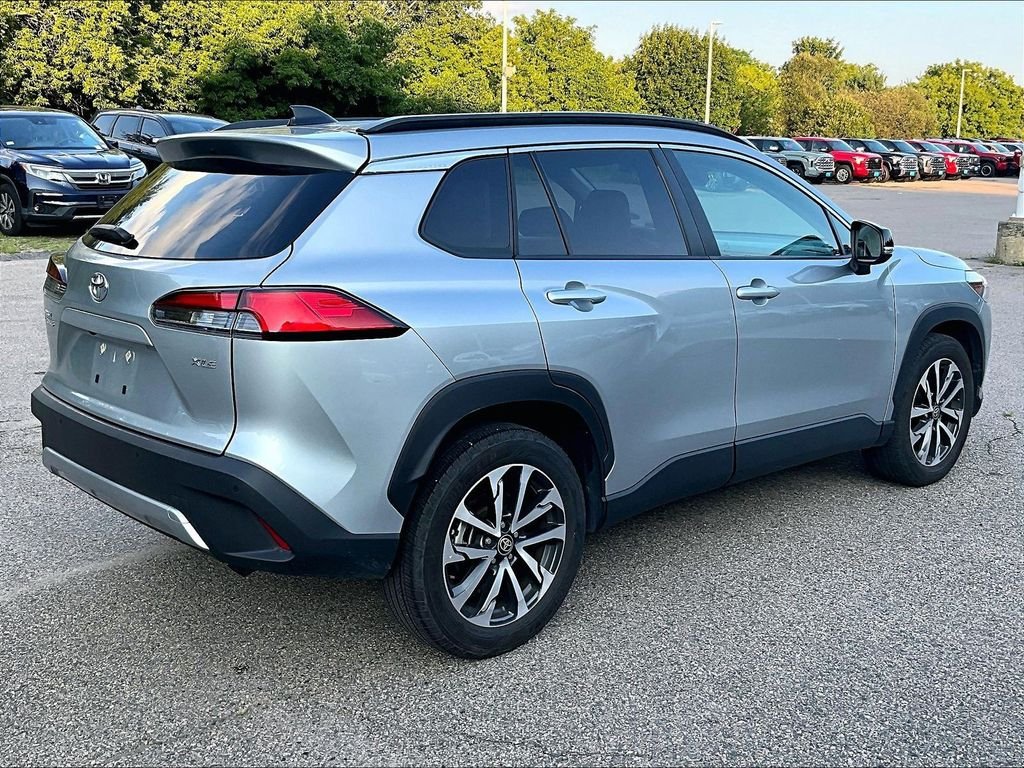 Used 2025 Silver Toyota XLE image 6