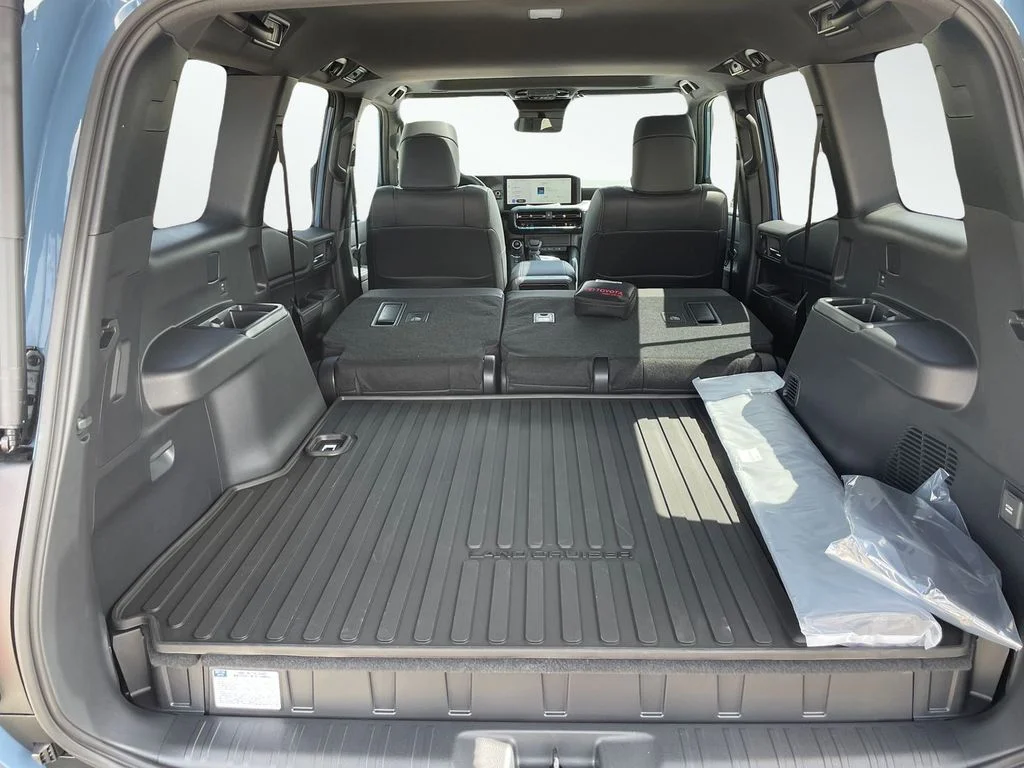 New 2026 Heritage Blue/Gray Scape Roof Toyota  image 9