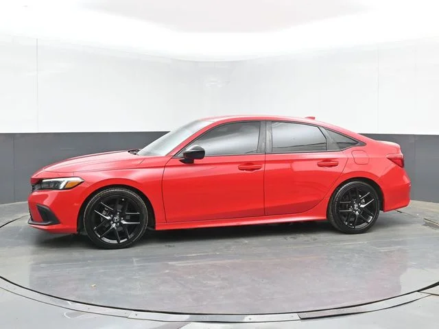 Used 2022  Honda Sport image 5