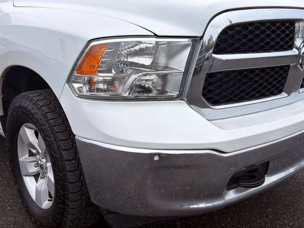 Used 2022 Bright White Ram SLT image 28