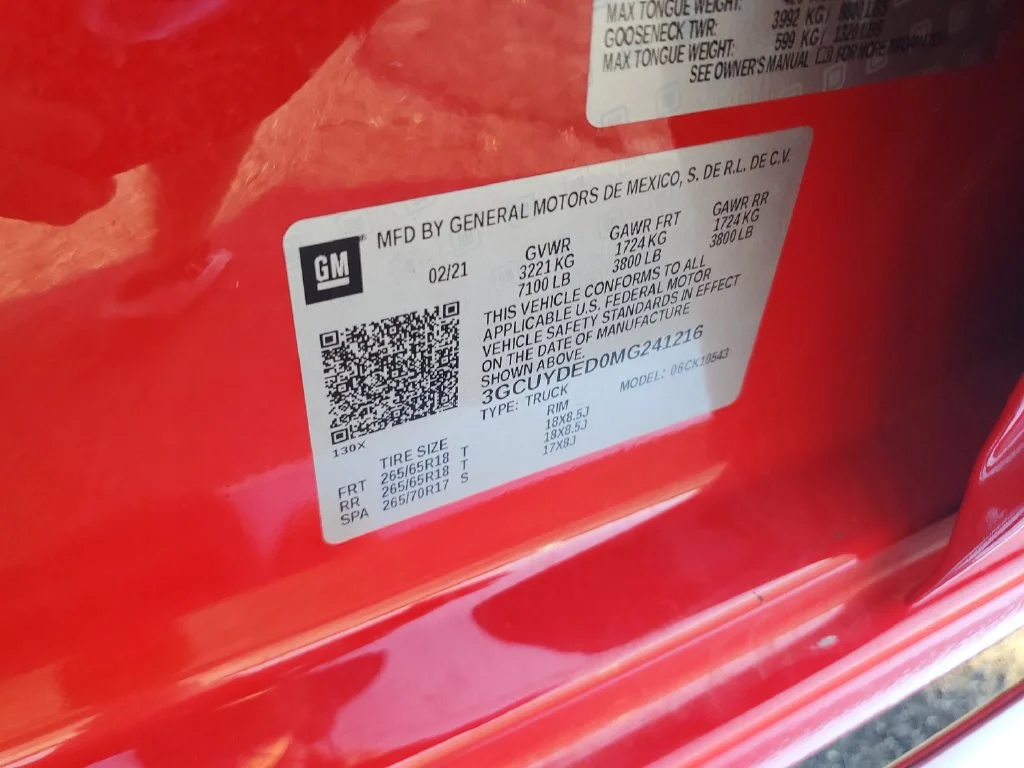 Used 2021 RED HOT Chevrolet LT image 27