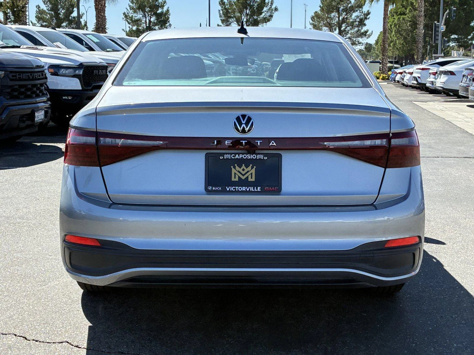 Used 2025  Volkswagen S image 5